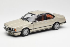 BMW 635 CSi E24 Bronzit Beige Metallic AUTOart 1:18 70523 Kovina