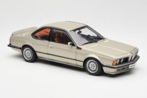 BMW 635 CSi E24 Bronzit Beige Metallic AUTOart 1:18 70523 Kovina – slika 6 od 8