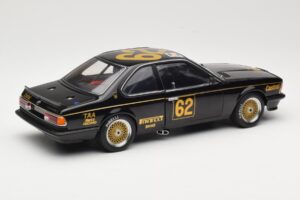 BMW 635 CSi E24 #62 J. Richards JPS Team BMW ATCC Winner 1985 AUTOart 1:18 88548 Kovina – slika 3 od 8