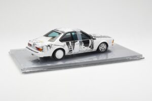 BMW 635 CSi E24 Art Car Robert Rauschenberg AUTOart 1:18 80430150924 Kovina – slika 2 od 8