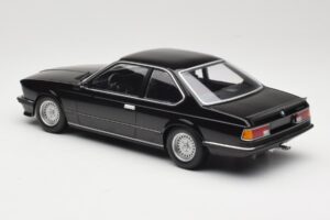 BMW 635 CSi E24 Black Metallic Minichamps 1:18 155028104 Kovina – slika 5 od 6