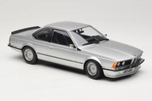 BMW 635 CSi E24 Srebrna Minichamps 1:18 155028107 Kovina – slika 4 od 6