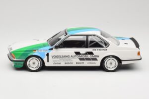 BMW 635 CSi E24 Vogelsang Automobile H. Grohs Winner Bergischer Löwe Zolder 1984 Minichamps 1:18 155842511 Kovina – slika 3 od 6