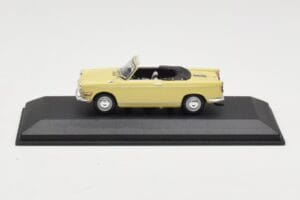 BMW 700 Kabriolet Rumen Minichamps 1:43 BMW002 Kovina