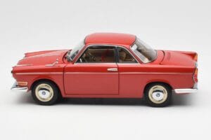 BMW 700 Sport Coupe Spanish Rdeč AUTOart 1:18 70652 Kovina – slika 4 od 8