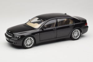 BMW 760Li E66 Individual Črn Kyosho 1:18 08573RB Kovina