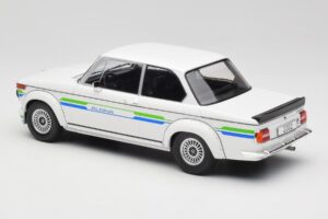 BMW Alpina 2002 E10 Turbo Bel MCG 1:18 MCG18409-R Kovina – slika 5 od 6