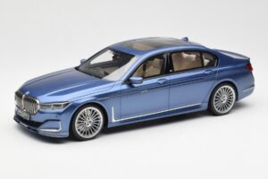 BMW Alpina B7 G12 Moder GT Spirit 1:18 GT465 Smola