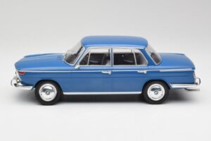 BMW 2000 Tilux E120 Caribe Moder MCG 1:18 MCG18291 Kovina – slika 3 od 6