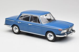 BMW 2000 Tilux E120 Caribe Moder MCG 1:18 MCG18291 Kovina – slika 4 od 6