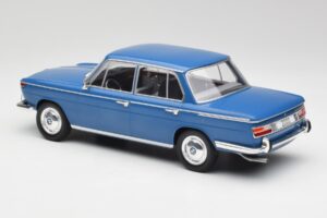 BMW 2000 Tilux E120 Caribe Moder MCG 1:18 MCG18291 Kovina – slika 5 od 6
