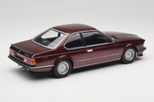 BMW 635 CSi E24 Karmesinrot Metallic Minichamps 1:18 155028105 Kovina – slika 2 od 6
