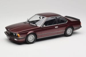 BMW 635 CSi E24 Karmesinrot Metallic Minichamps 1:18 155028105 Kovina