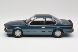 BMW 635 CSi E24 Petrol Blue Metallic Minichamps 1:18 155028108 Kovina – slika 3 od 6