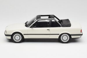 BMW 325i E30 Baur TC2 Bel Otto 1:18 OT1097 Smola – slika 3 od 6