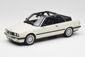 BMW 325i E30 Baur TC2 Bel Otto 1:18 OT1097 Smola
