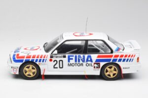 BMW E30 M3 #20 M. Duez / A. Lopes 1000 Lakes Rally 1989 IXO 1:18 18RMC132 Kovina – slika 3 od 6