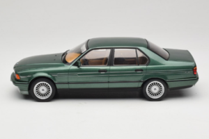 BMW Alpina B11 E32 3.5 Metallic Green MCG 1:18 MCG18233 Kovina – slika 3 od 6