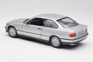 BMW 3 Series E36 Coupe Srebrna UT Models 1:18 180023321 Kovina – slika 7 od 8