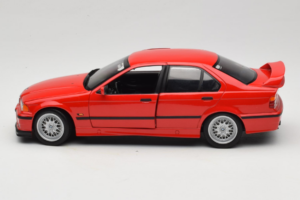 BMW 318is E36 Hellrot UT Models 1:18 180024302-R1 Kovina – slika 4 od 8