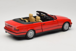 BMW 3 Series E36 Kabriolet Rdeč UT Models 1:18 BMW005 Kovina – slika 3 od 8