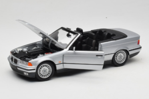 BMW 3 Series E36 Kabriolet Srebrn UT Models 1:18 BMW008 Kovina – slika 2 od 8