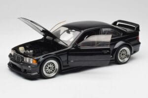 BMW E36 M3 GTR Street Cosmos Črn UT Models 1:18 20481 Kovina – slika 2 od 8