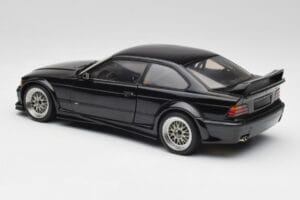 BMW E36 M3 GTR Street Cosmos Črn UT Models 1:18 20481 Kovina – slika 6 od 8