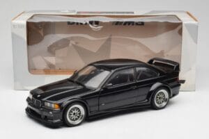 BMW E36 M3 GTR Street Cosmos Črn UT Models 1:18 20481 Kovina – slika 8 od 8