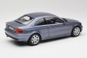 BMW 318Ci E46 Modra Kyosho 1:18 80439411583 Kovina – slika 3 od 8