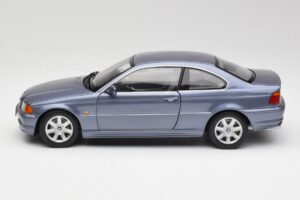 BMW 318Ci E46 Modra Kyosho 1:18 80439411583 Kovina – slika 4 od 8