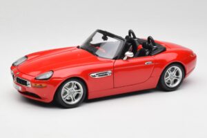 BMW Z8 E52 Roadster Svetlo Rdeč Bburago 1:18 12032 Kovina