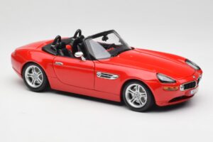 BMW Z8 E52 Roadster Svetlo Rdeč Bburago 1:18 12032 Kovina – slika 6 od 8