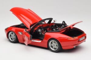 BMW Z8 E52 Rdeč Bburago 1:18 Z8001 Kovina – slika 5 od 8