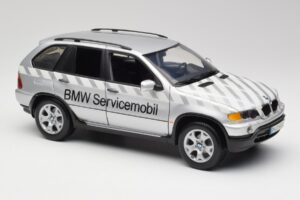 BMW X5 E53 3.0d Service Mobil Kyosho 1:18 80430305646 Kovina – slika 6 od 8