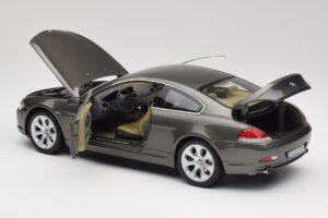 BMW 6 E63 Coupe Svetla Bronza Kyosho 1:18 80430153283 Kovina – slika 5 od 8