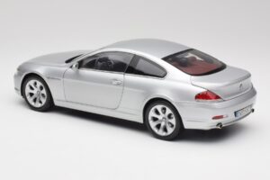 BMW 645Ci E63 Srebrna Kyosho 1:18 80430153285 Kovina – slika 7 od 8