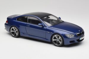BMW M6 E63 Moder Kyosho 1:18 80430413351 Kovina – slika 6 od 8