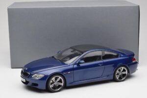 BMW M6 E63 Moder Kyosho 1:18 80430413351 Kovina – slika 8 od 8