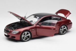 BMW M6 E63 Rdeč Kyosho 1:18 80430398134 Kovina – slika 2 od 8