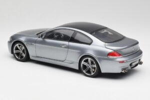 BMW M6 E63 Silver Siv Kyosho 1:18 08703GR Kovina – slika 7 od 8