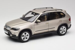 BMW X5 E70 4.8i Platinum Bronast Metalik Kyosho 1:18 80430413413 Kovina