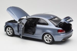 BMW 1 E82 Coupe Modra Kyosho 1:18 80430427065 Kovina – slika 5 od 8