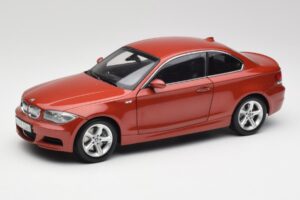 BMW 1 E82 Coupe Oranžna Kyosho 1:18 80430427064 Kovina