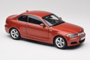 BMW 1 E82 Coupe Oranžna Kyosho 1:18 80430427064 Kovina – slika 6 od 8
