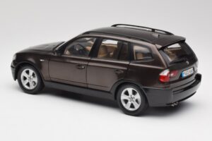 BMW X3 E83 3.0d Temno Rjav Metalik Kyosho 1:18 80430300736 Kovina – slika 7 od 8