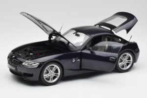 BMW Z4 E86 M Coupe Črn Kyosho 1:18 08583BK Kovina – slika 2 od 8