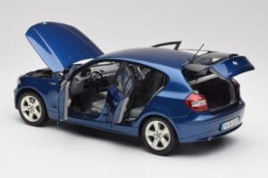 BMW 1 E87 Sydney Modra Kyosho 1:18 80430308600 Kovina – slika 5 od 8