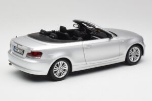 BMW 135i E88 Kabriolet Titan Srebrna Kyosho 1:18 80430427021 Kovina – slika 3 od 8