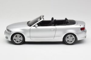 BMW 135i E88 Kabriolet Titan Srebrna Kyosho 1:18 80430427021 Kovina – slika 4 od 8